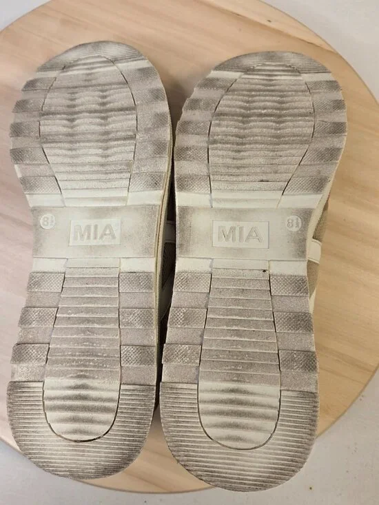 MIA Caddy Sand & White Lace Up Fashion Sneakers Women US 8.5M - Picture 12 of 14